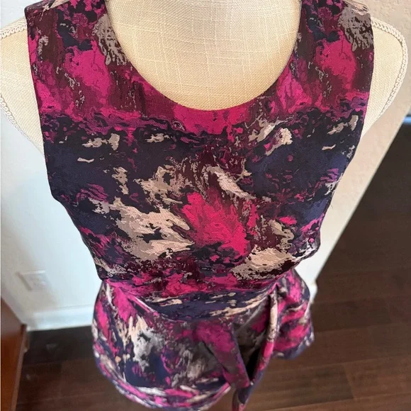 Vince Camuto Abstract Pink Navy and Silver Mini Dress - Picture 9 of 11